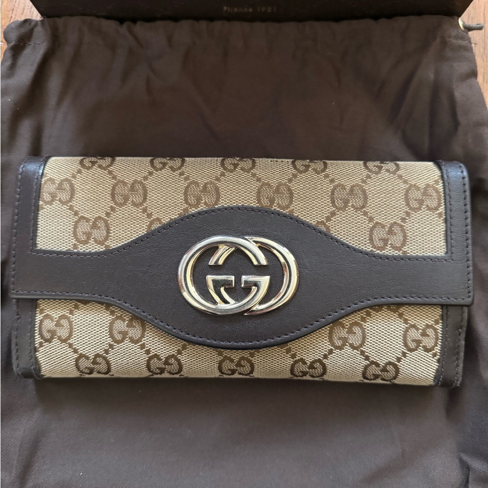 Gucci Sukey GG Canvas Continental Wallet
